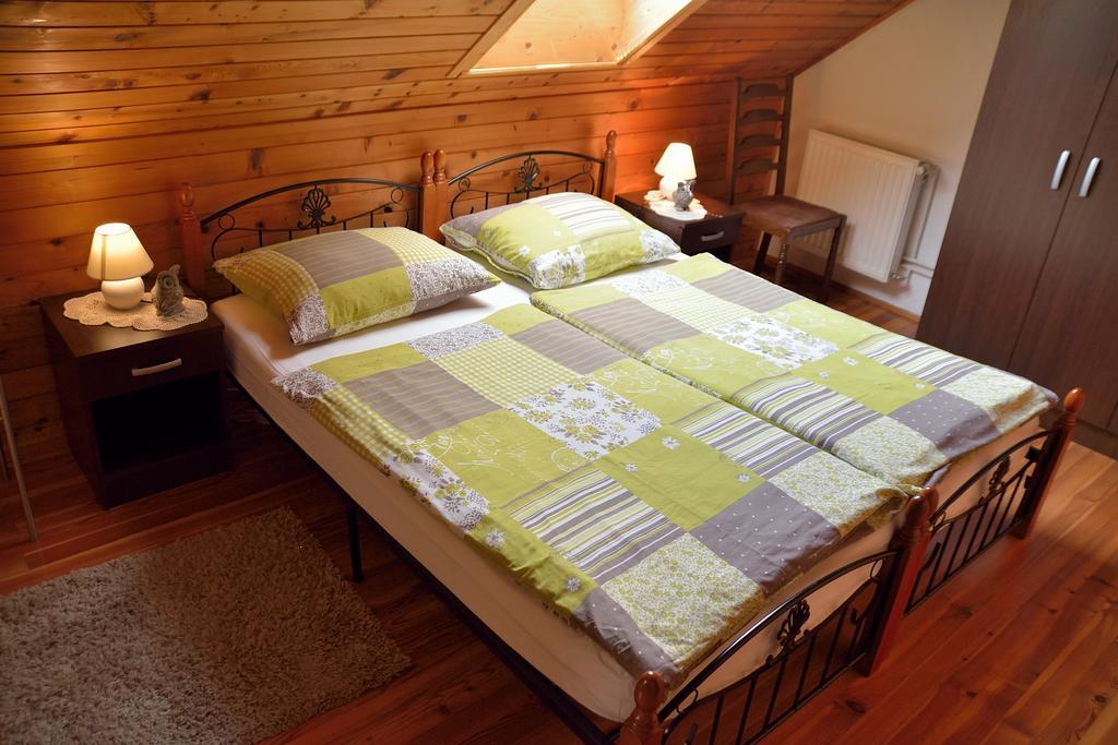 Apartment Sotocje Dolenja Trebusa Екстер'єр фото