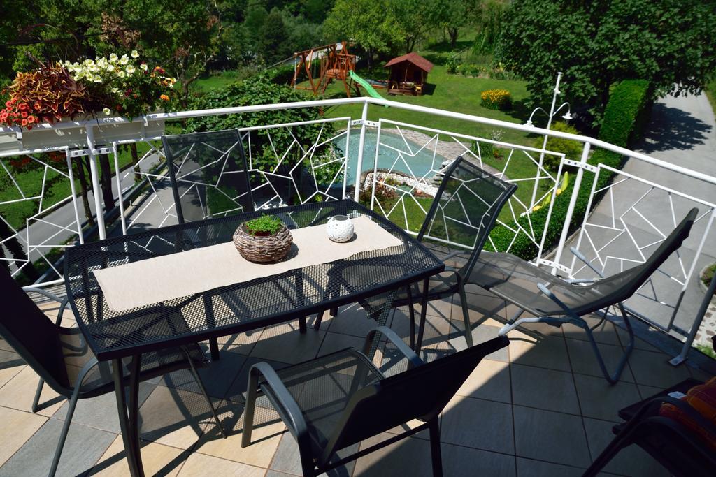 Apartment Sotocje Dolenja Trebusa Екстер'єр фото